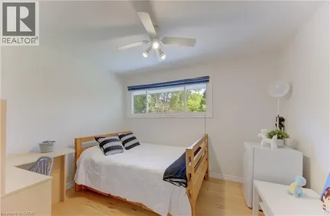 71 Pinecrest Drive Kitchener ON N2A 2G6
