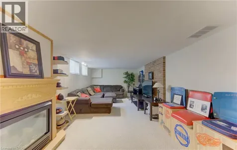 71 Pinecrest Drive Kitchener ON N2A 2G6
