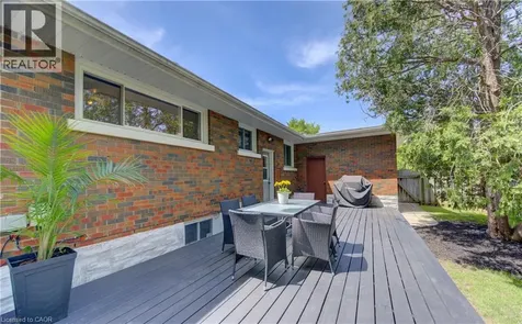 71 Pinecrest Drive Kitchener ON N2A 2G6