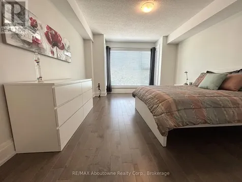 53 Arthur Street South Guelph (st. Patrick's Ward) ON N1E 0P5