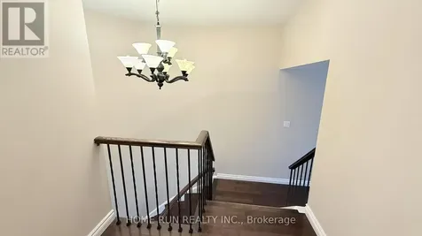 2067 Legrand Crescent Ottawa ON K1E 3R1