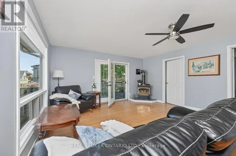 39 Mcewen Avenue Smiths Falls ON K7A 2K2