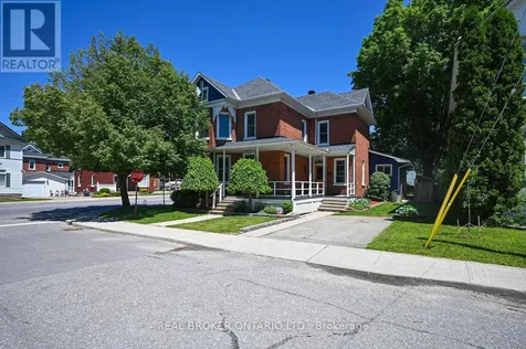 39 Mcewen Avenue Smiths Falls ON K7A 2K2