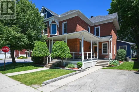 39 Mcewen Avenue Smiths Falls ON K7A 2K2