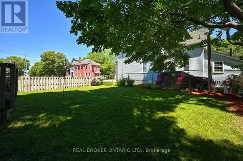 39 Mcewen Avenue Smiths Falls ON K7A 2K2