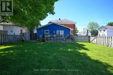 39 Mcewen Avenue Smiths Falls ON K7A 2K2