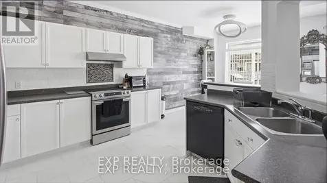 222 Deercroft Avenue Ottawa ON K2J 5K1