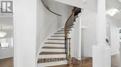 222 Deercroft Avenue Ottawa ON K2J 5K1