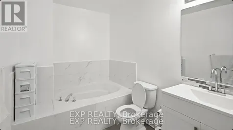 222 Deercroft Avenue Ottawa ON K2J 5K1