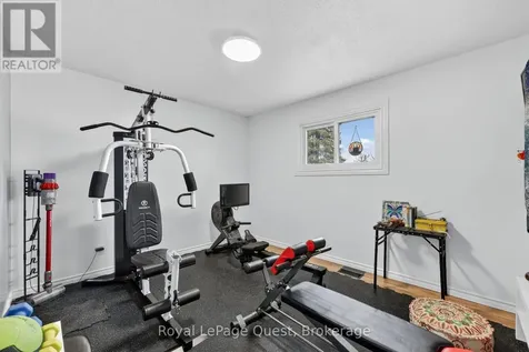 48 Courtland Street Orillia ON L3V 1A7