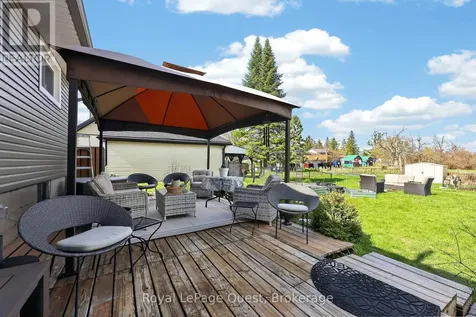 48 Courtland Street Orillia ON L3V 1A7
