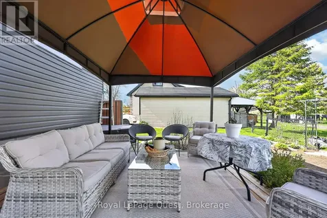 48 Courtland Street Orillia ON L3V 1A7