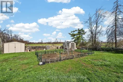 48 Courtland Street Orillia ON L3V 1A7