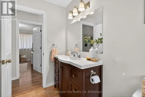 1060 Harbourview Drive Midland ON L4R 5J4
