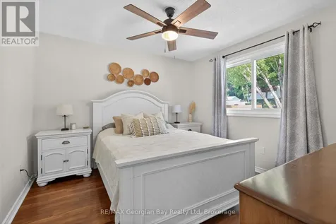 1060 Harbourview Drive Midland ON L4R 5J4