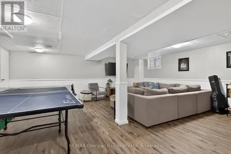 1060 Harbourview Drive Midland ON L4R 5J4
