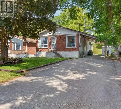1060 Harbourview Drive Midland ON L4R 5J4