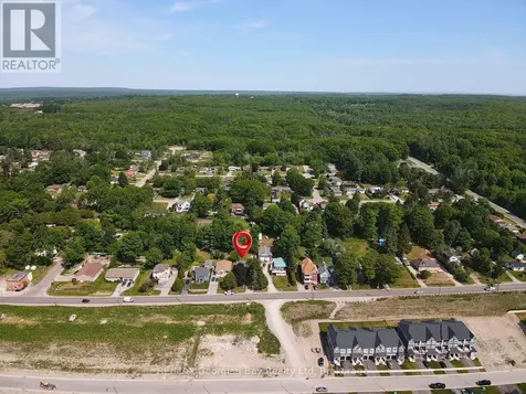 1060 Harbourview Drive Midland ON L4R 5J4