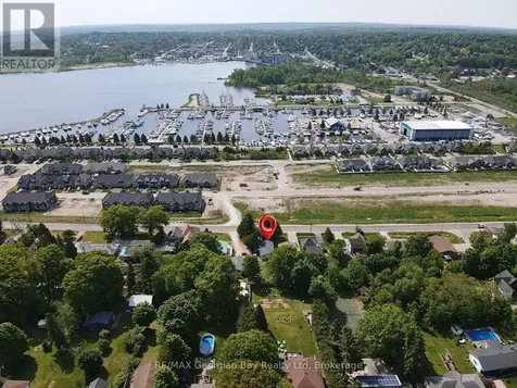 1060 Harbourview Drive Midland ON L4R 5J4