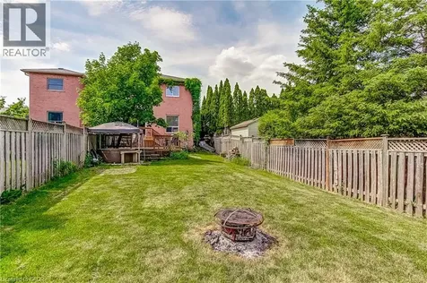 406 Levanna Lane Oakville ON L6H 6B8