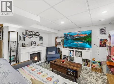 420 Waverly Street Hamilton ON L8H 6R4