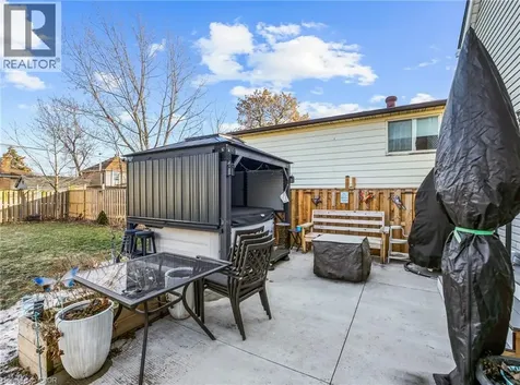 420 Waverly Street Hamilton ON L8H 6R4