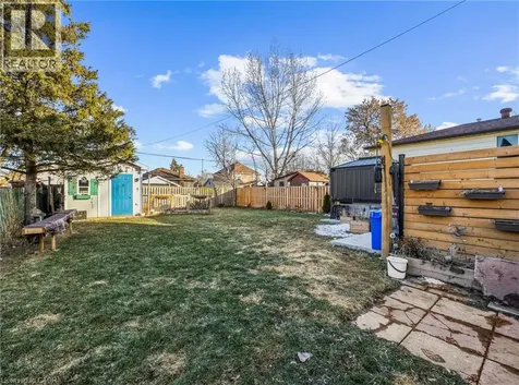 420 Waverly Street Hamilton ON L8H 6R4