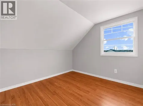 420 Waverly Street Hamilton ON L8H 6R4