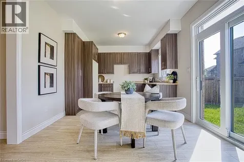 156 Mcknight Avenue Waterdown ON L8B 0T7