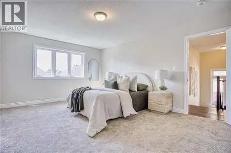 156 Mcknight Avenue Waterdown ON L8B 0T7