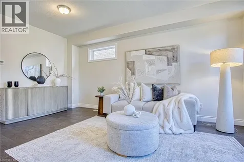 156 Mcknight Avenue Waterdown ON L8B 0T7