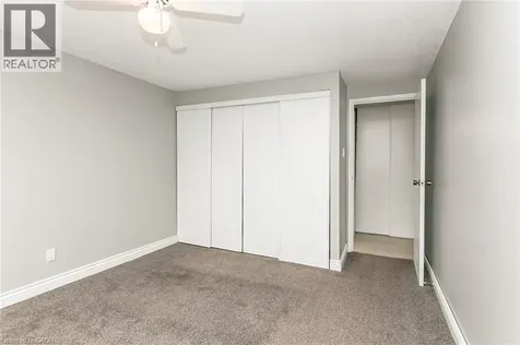 4 Avalon Place Kitchener ON N2M 4N9