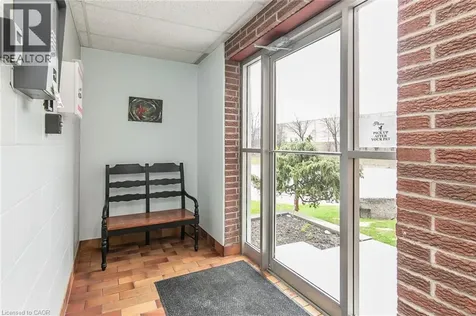 4 Avalon Place Kitchener ON N2M 4N9
