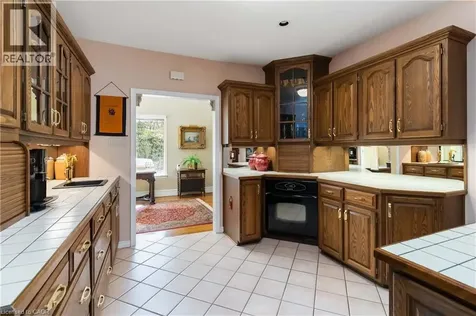 150 Cairncroft Road Oakville ON L6J 4L9