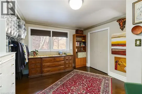 150 Cairncroft Road Oakville ON L6J 4L9