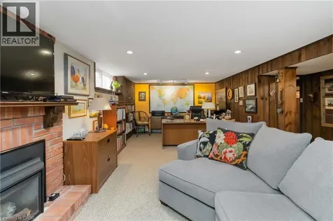 150 Cairncroft Road Oakville ON L6J 4L9