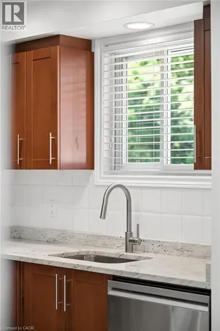 536 Pioneer Drive Kitchener ON N2P 1P2
