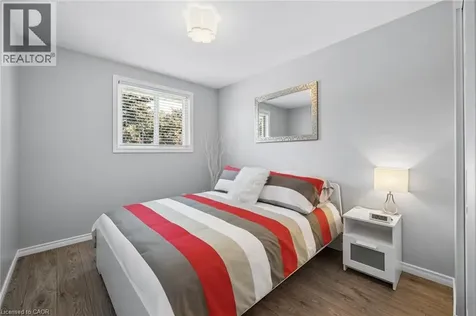 536 Pioneer Drive Kitchener ON N2P 1P2