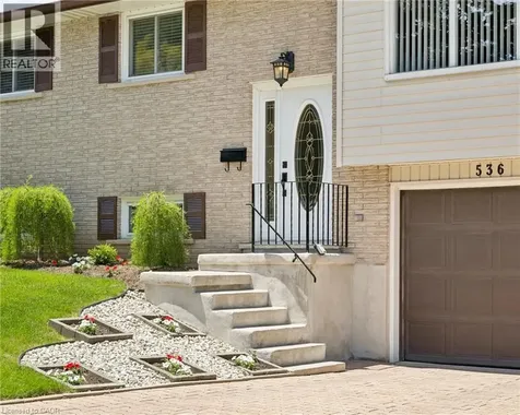 536 Pioneer Drive Kitchener ON N2P 1P2