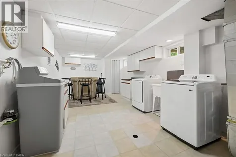 536 Pioneer Drive Kitchener ON N2P 1P2