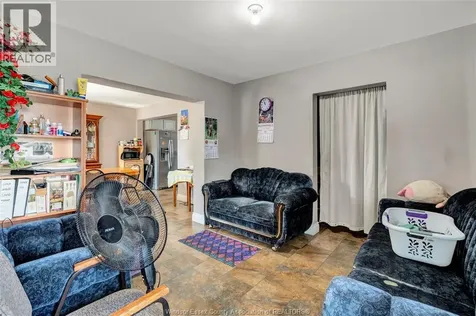 101 Oak Street East Leamington ON N8H 2C7
