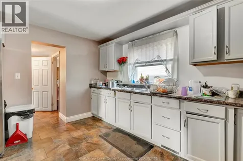 101 Oak Street East Leamington ON N8H 2C7