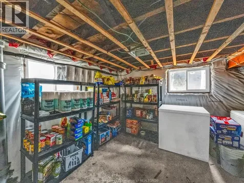 1560 Janette Avenue Windsor ON N8X 1Z6