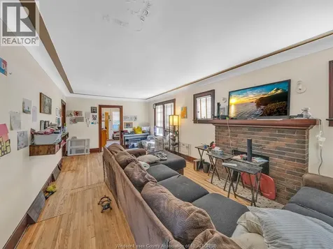 1560 Janette Avenue Windsor ON N8X 1Z6