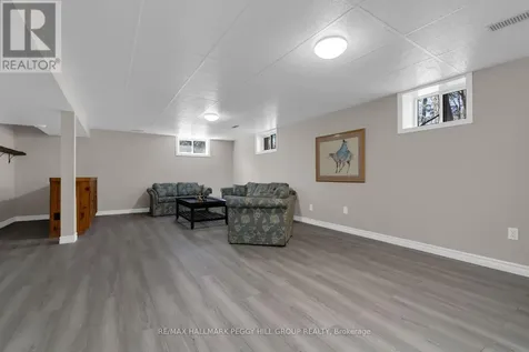 144 Trout Lane Tiny ON L9M 0J1