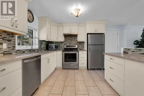 144 Trout Lane Tiny ON L9M 0J1