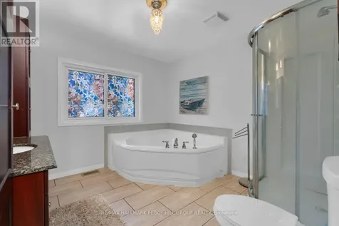 144 Trout Lane Tiny ON L9M 0J1