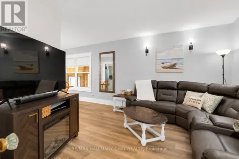 92 Dunlop Street Orillia ON L3V 5P4