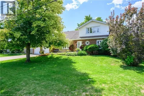 912 Boothman Avenue Burlington ON L7T 1P4