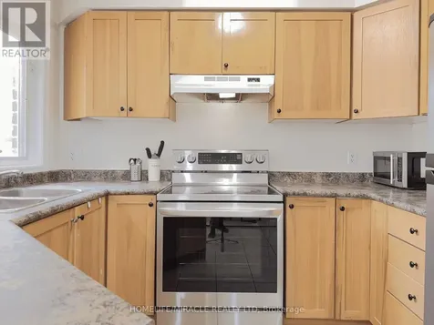 78 Colton Circle Kitchener ON N2A 4K4